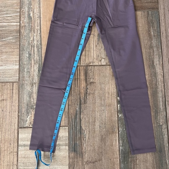 Halara In My Feels Cloudful Crossover Color Block Leggings - Picture 6 of 8